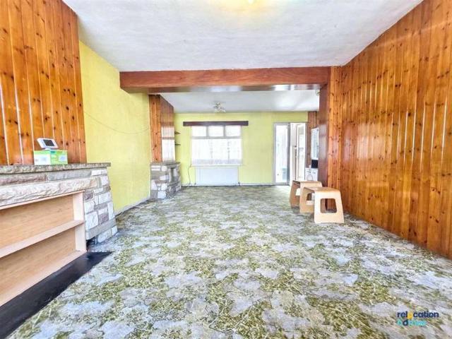 Cottage for sale in Upper Edmonton, Greater London