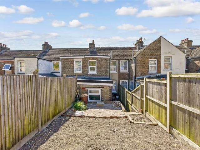 Cottage for sale in River, Ash