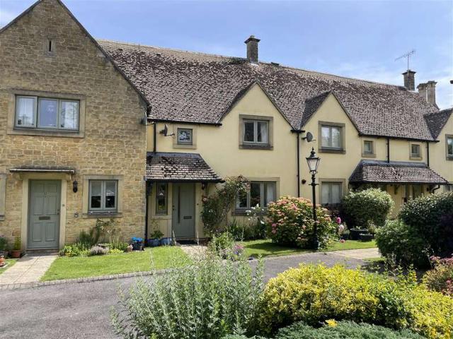 Cottage for sale in Fossebridge, Gloucestershire