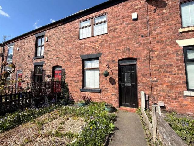 Cottage for sale in Daisy Hill, Lee Bank