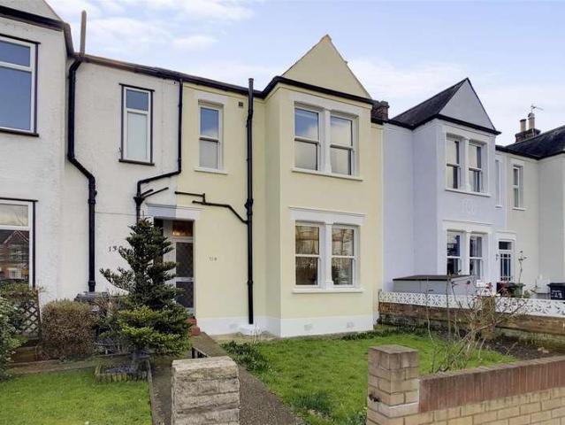 Cottage for sale in Bell Green, Greater London