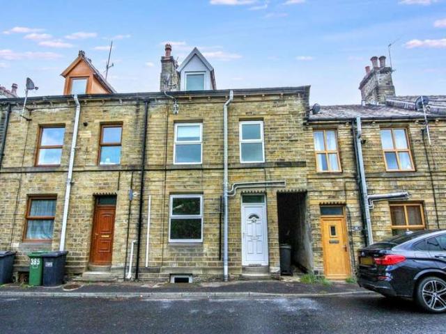 Cottage for sale in Holme Valley, Brockholes