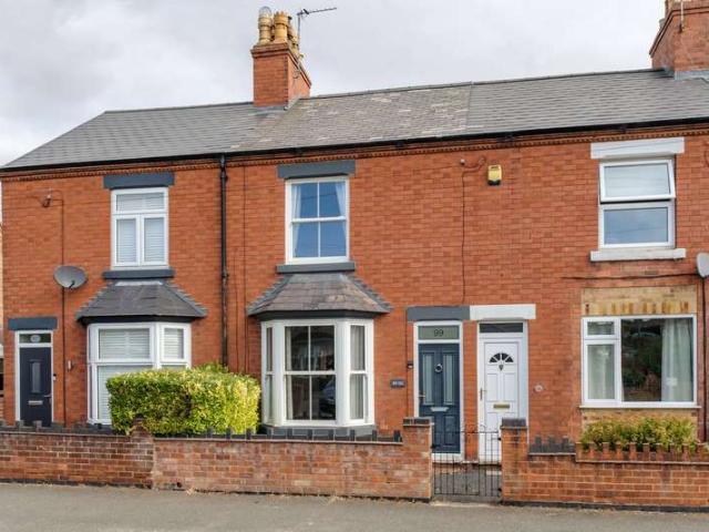 Cottage for rent in Barton In Fabis, East Midlands