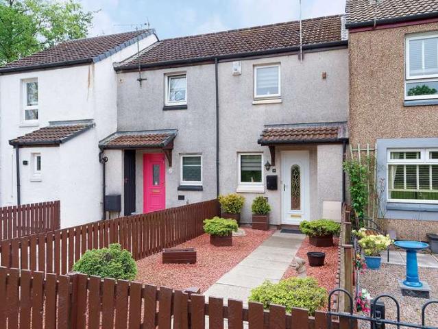 Cottage for sale in Beith, Scotland