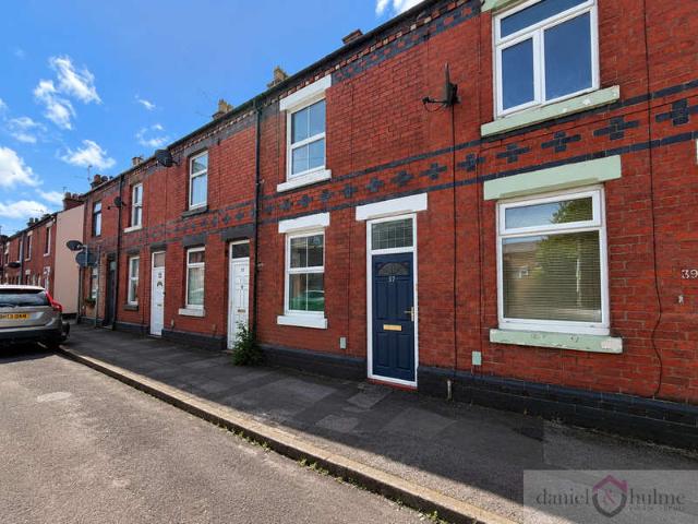 Cottage for sale in Kingsley Moor, Staffordshire