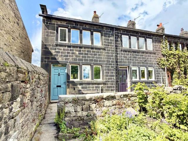 Cottage for rent in Mytholm, West Yorkshire