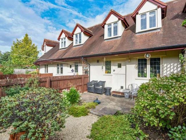 Cottage for sale in Draycott, Stroud