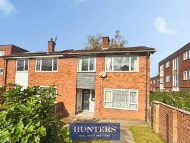 Cottage for sale in Stalybridge, Tameside