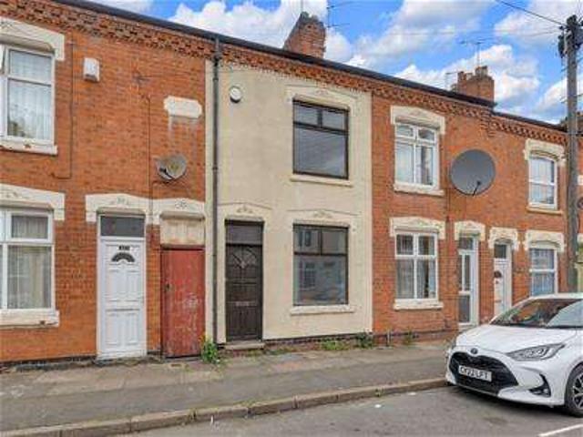 Cottage for sale in West End, Leicester