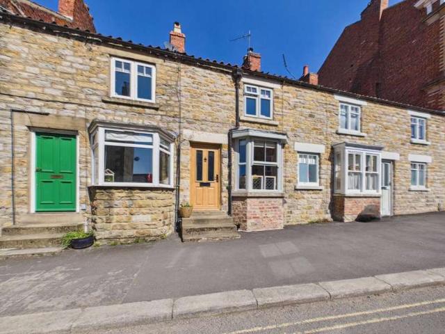 Cottage for sale in Kirkbymoorside, Kirkby Mills
