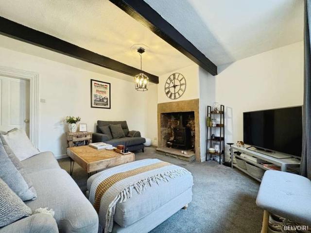 Cottage for sale in Dimple, Lee Bank