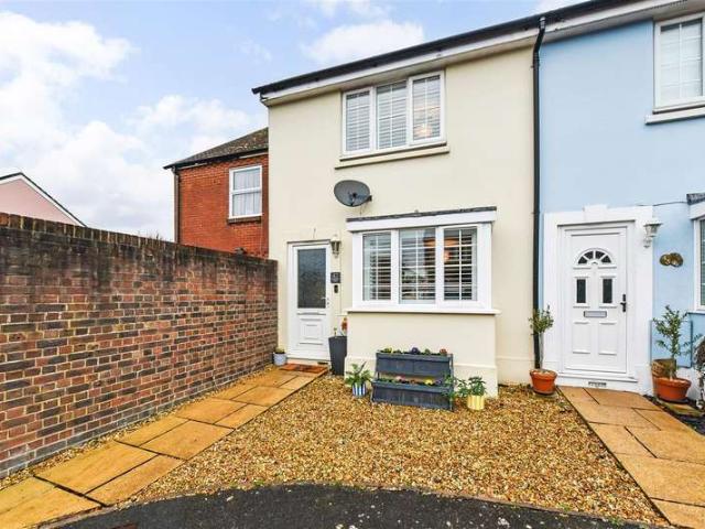Cottage for sale in Littlecote, West Sussex
