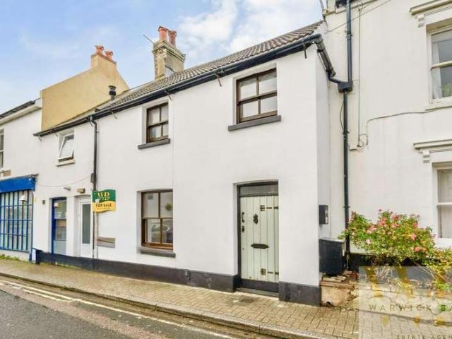 Cottage for sale in Fishersgate, West Sussex