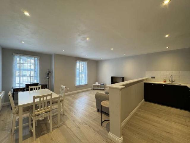 Apartment for sale in City Centre, Georgia