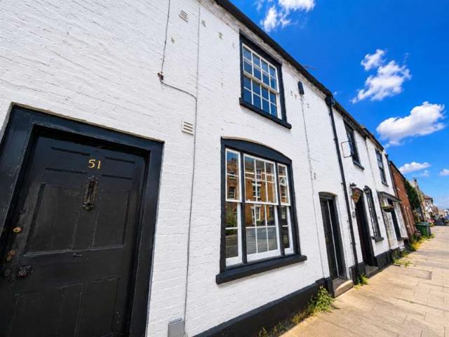 Cottage for rent in Tewkesbury, Pamington