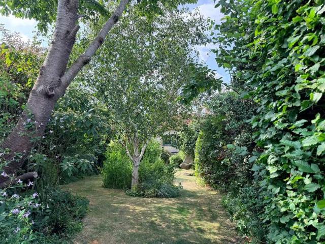 Cottage for sale in Horsham, West Sussex