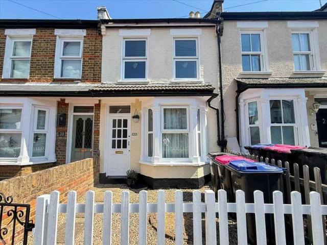 Cottage for sale in Alton Barnes, Essex