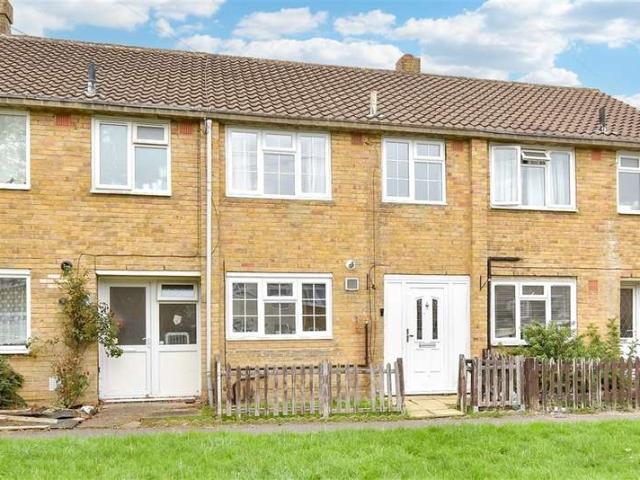 Cottage for sale in Walderslade, Chatham