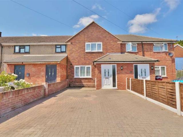 Cottage for sale in Wexham Court, Slough