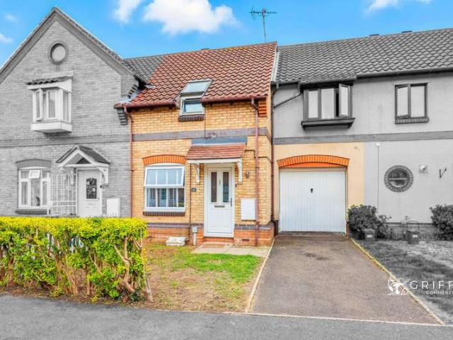 Cottage for sale in Grays, Essex