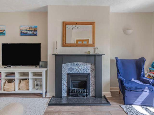 Cottage for sale in Broomhill, Feckenham