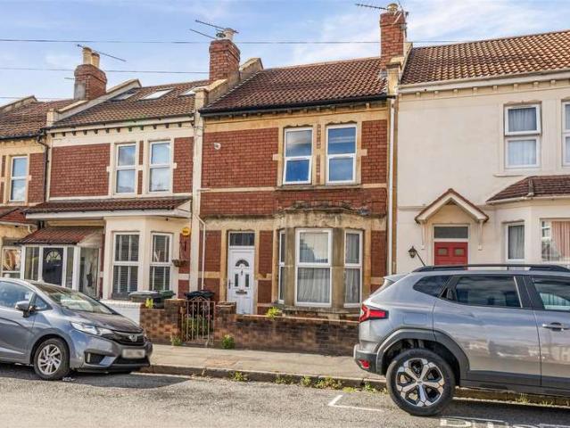 Cottage for sale in Feckenham, City Of Bristol