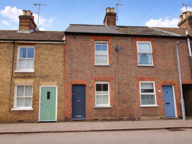 Cottage for sale in Hall Park, Pouchen End