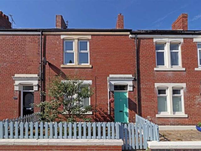 Cottage for sale in Howdon, Wallsend