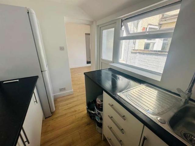 Cottage for rent in Camp Hill, Warwickshire