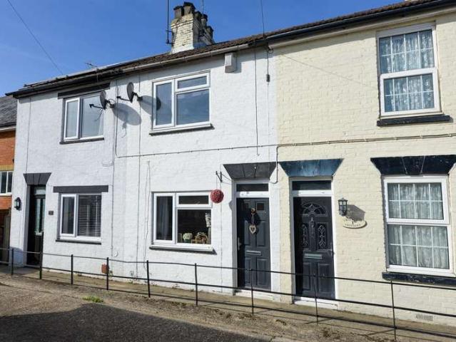 Cottage for sale in Bourne Vale, Kent