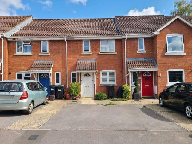 Cottage for sale in Totton, New Forest