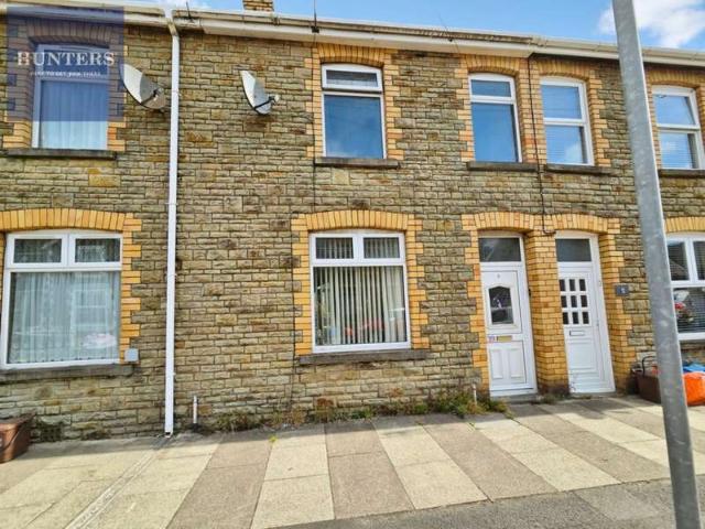 Cottage for sale in Pencoed, Wales