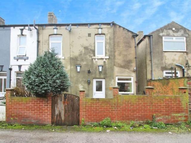 Cottage for sale in Garforth, West Yorkshire