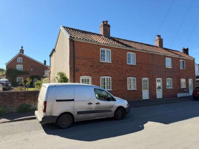 Cottage for sale in Burgh St Peter, Norfolk