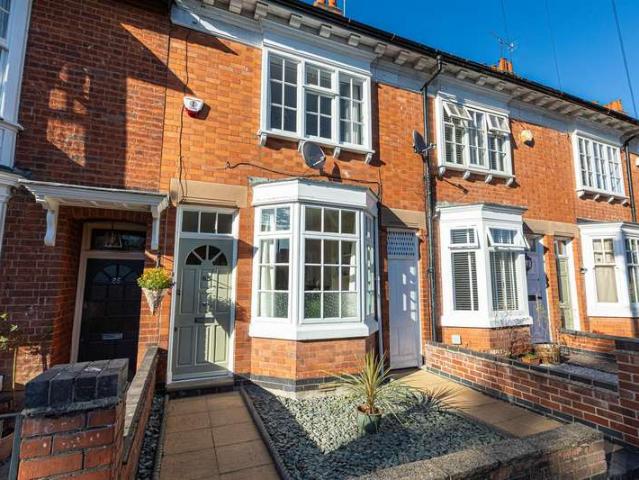 Cottage for sale in Knighton, Leicester