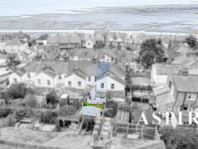 Terraced House for sale in Leigh-on-sea, Leigh-on-Sea