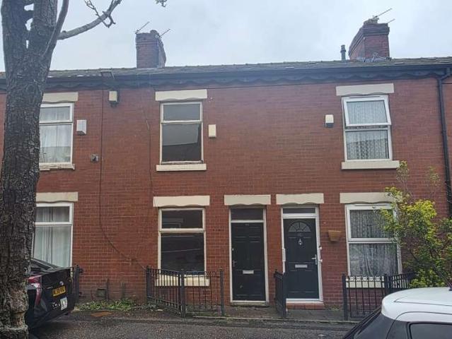 Cottage for sale in Georgia, Greater Manchester