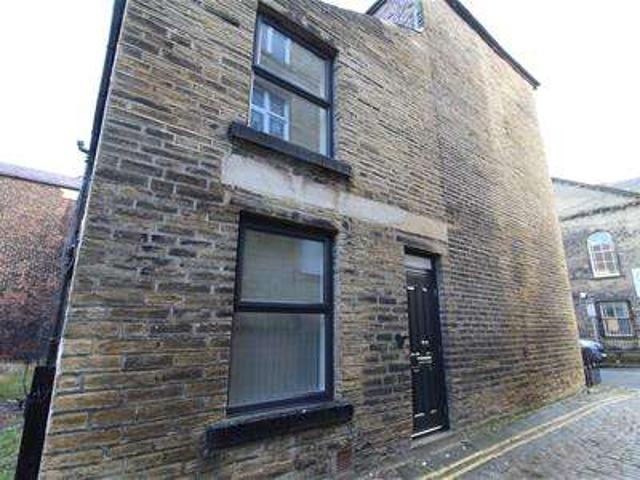 Cottage for sale in Boothtown, Halifax