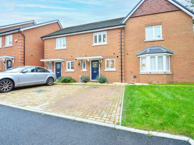 Cottage for sale in West Ewell, Ewell