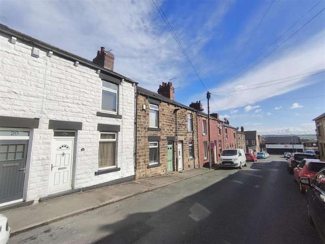 Cottage for sale in Mapplewell, South Yorkshire