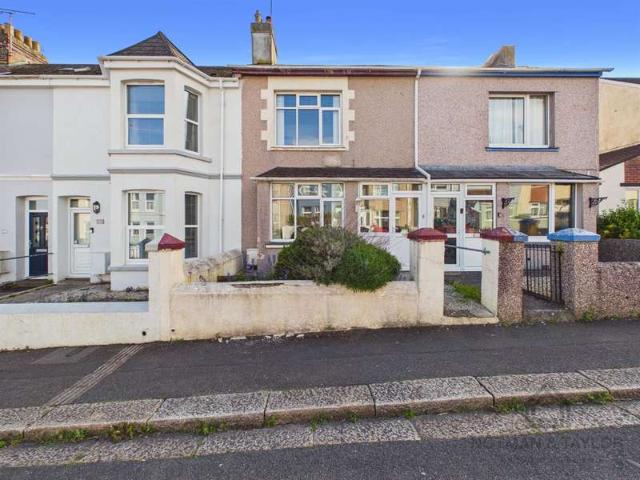 Cottage for sale in Torpoint