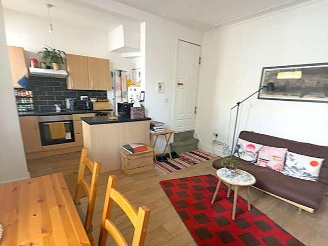 Cottage for sale in Harehills, West Yorkshire
