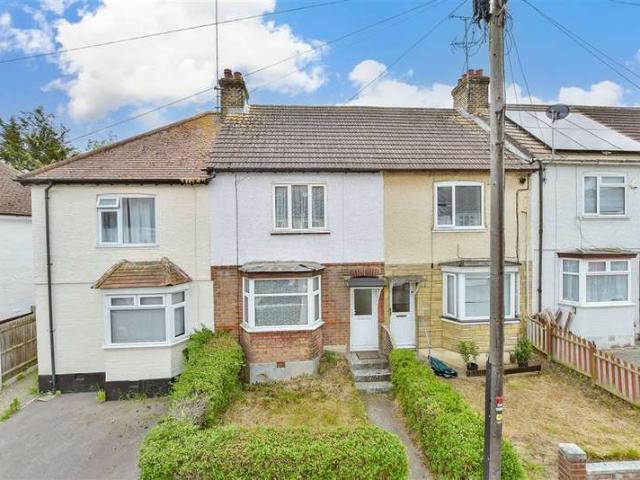 Cottage for sale in Gillingham