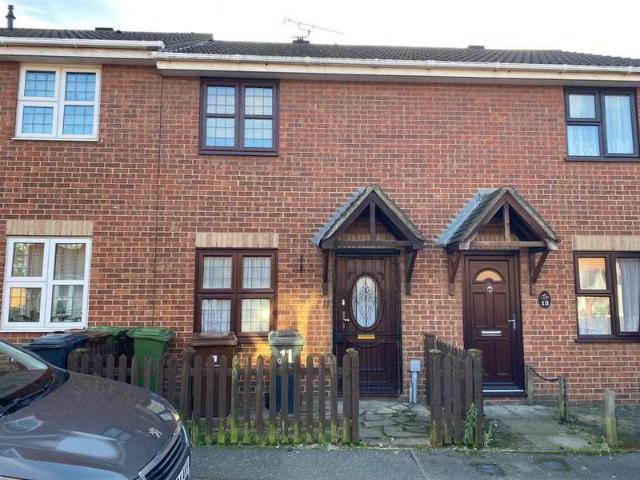 Terraced House for sale in Dagenham, Becontree Heath