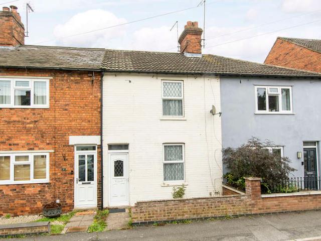 Cottage for sale in Little Bowden, Harborough