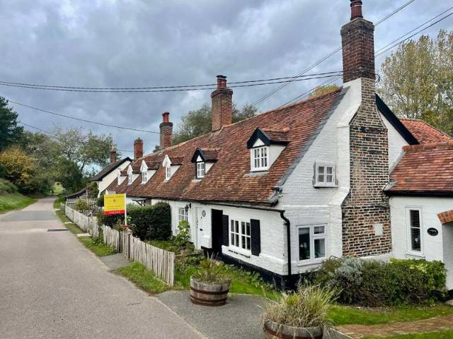 Cottage for sale in Eastbridge, Suffolk