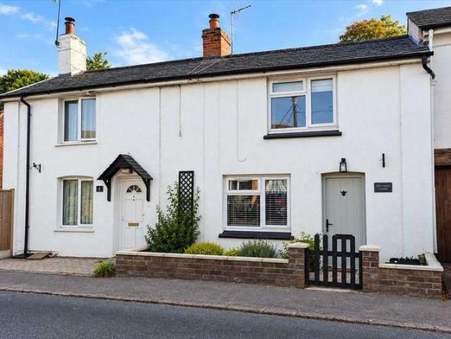 Cottage for sale in Dale Hill, Essex