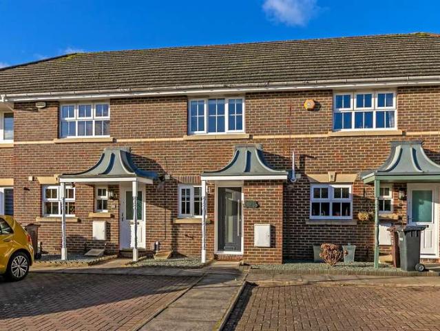 Terraced House for sale in St Albans, Tyttenhanger