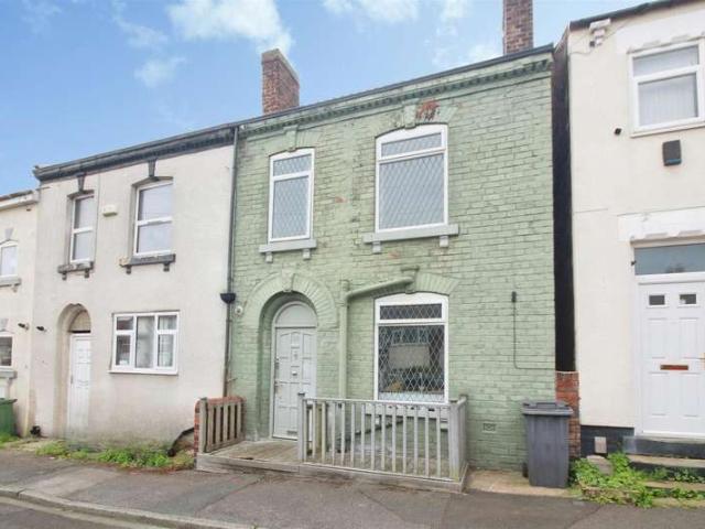 Cottage for sale in Middleton, West Yorkshire