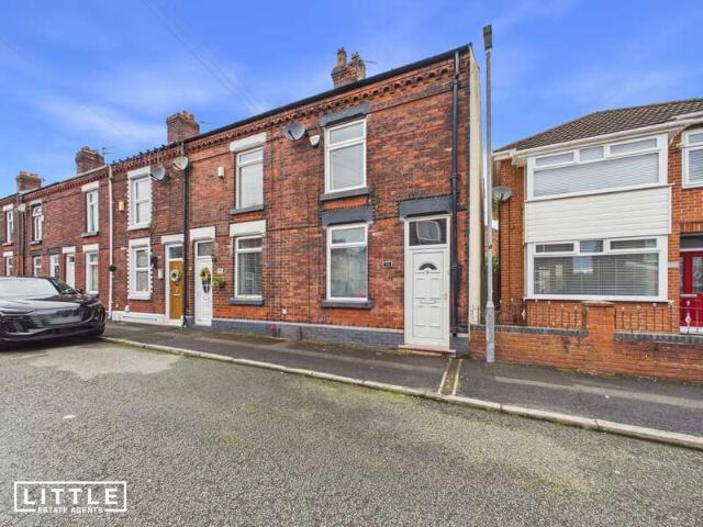 Cottage for sale in St Helens